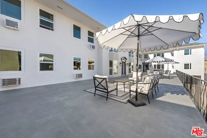1248 N Crescent Heights Boulevard 3, West Hollywood, California 90046