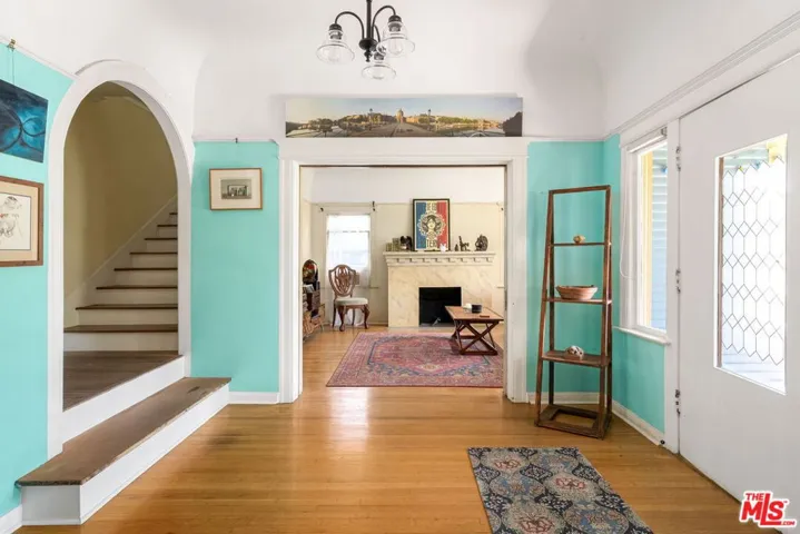 1501 S Harvard Boulevard, Los Angeles, California 90006