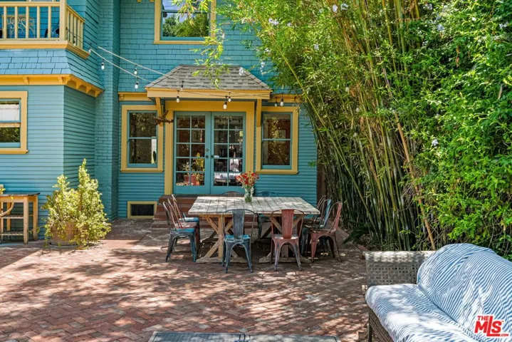 1501 S Harvard Boulevard, Los Angeles, California 90006