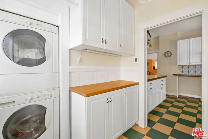 1501 S Harvard Boulevard, Los Angeles, California 90006