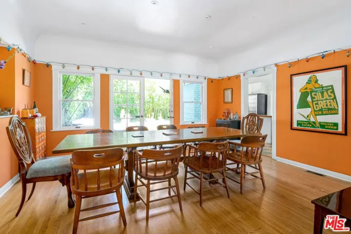1501 S Harvard Boulevard, Los Angeles, California 90006