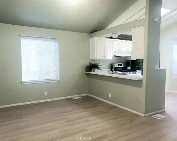 3860 S Higuera Street B5, San Luis Obispo, California 93401