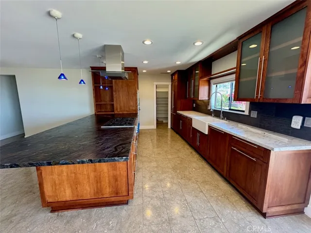 2745 Temple Hills Drive, Laguna Beach, California 92651