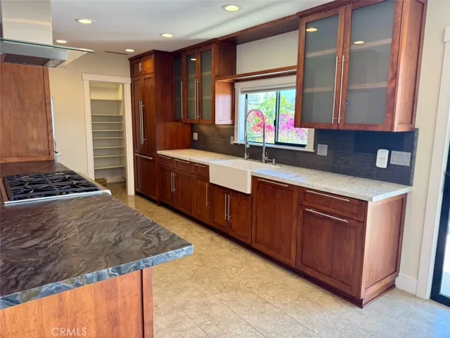 2745 Temple Hills Drive, Laguna Beach, California 92651