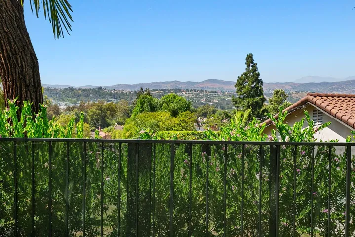 245 S Via Montanera, Anaheim Hills, California 92807