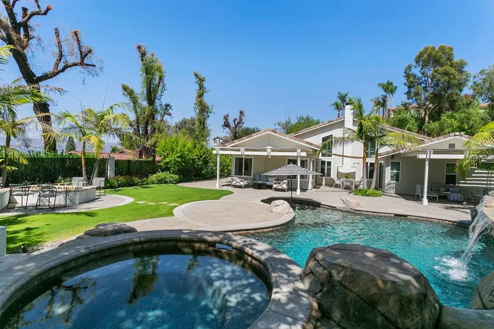 245 S Via Montanera, Anaheim Hills, California 92807