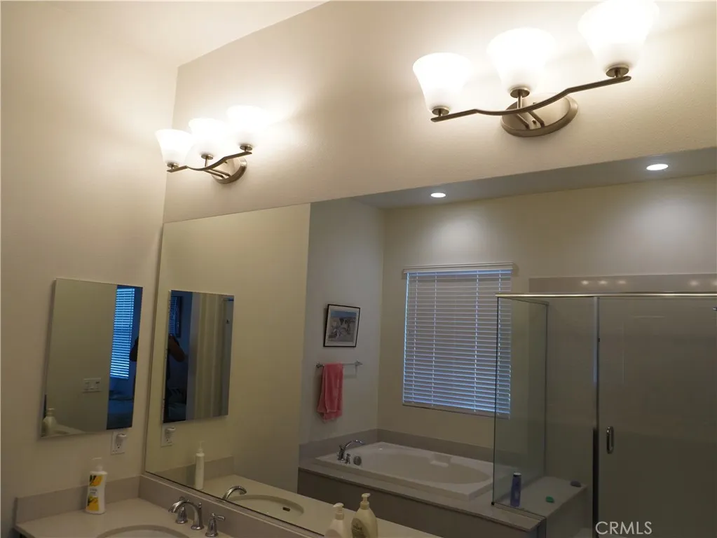 348 Scarlett Runner, Beaumont, California 92223 home-pic-28