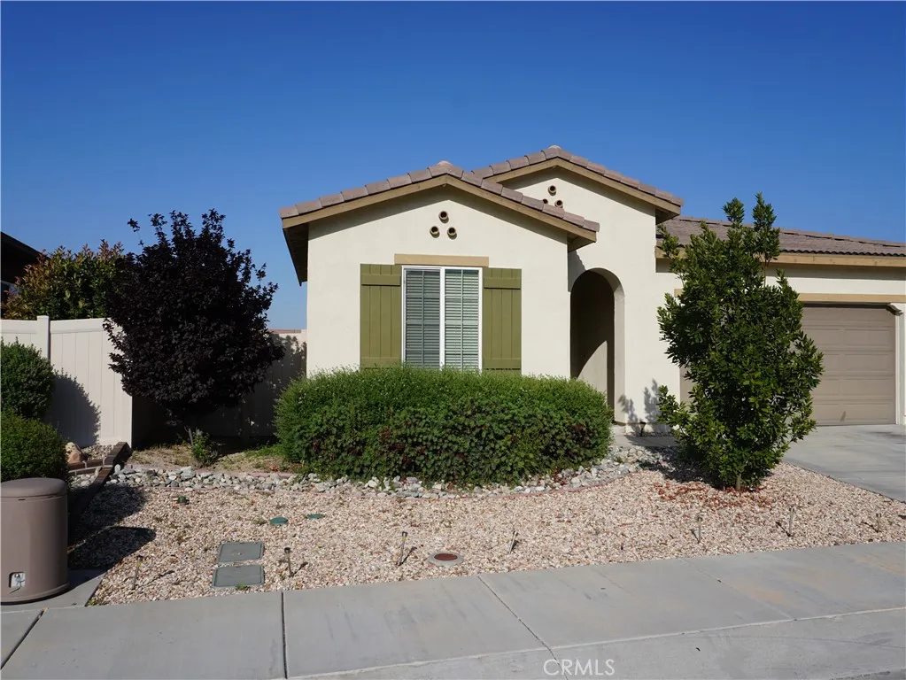 348 Scarlett Runner, Beaumont, California 92223 home-pic-0