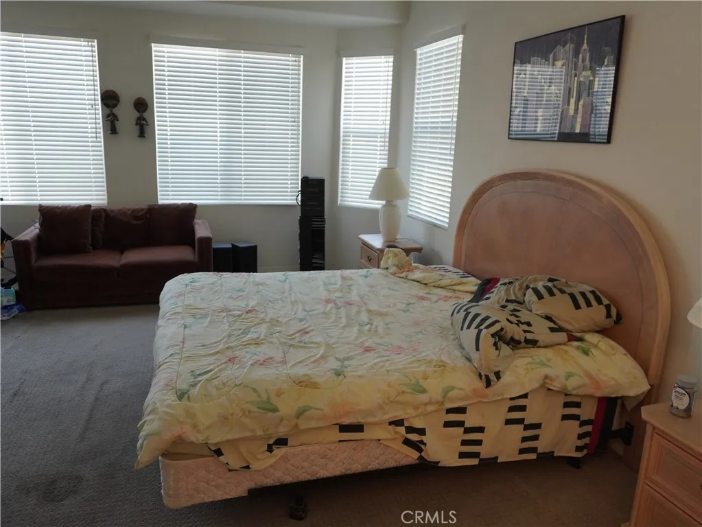 348 Scarlett Runner, Beaumont, California 92223 home-pic-32