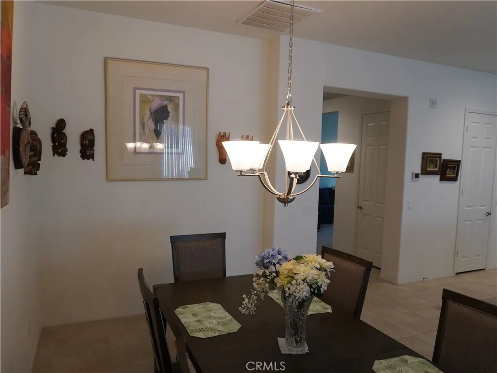 348 Scarlett Runner, Beaumont, California 92223 home-pic-5