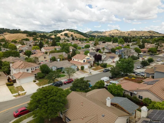 9251 Mockingbird Lane, Gilroy, California 95020
