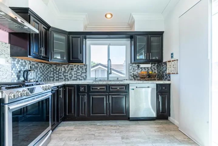 9251 Mockingbird Lane, Gilroy, California 95020