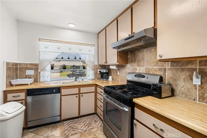 4681 Via Loma Linda, Yorba Linda, California 92886