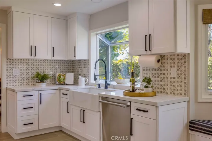 25011 Calle Madera, Lake Forest, California 92630
