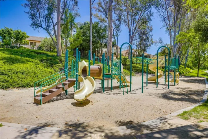 25011 Calle Madera, Lake Forest, California 92630