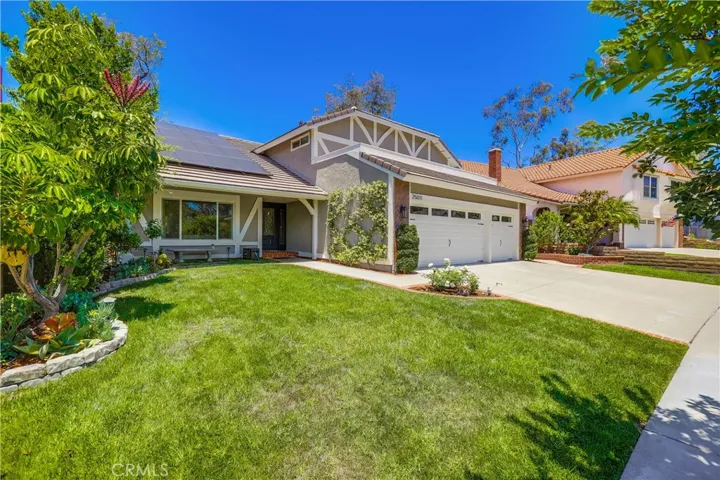 25011 Calle Madera, Lake Forest, California 92630