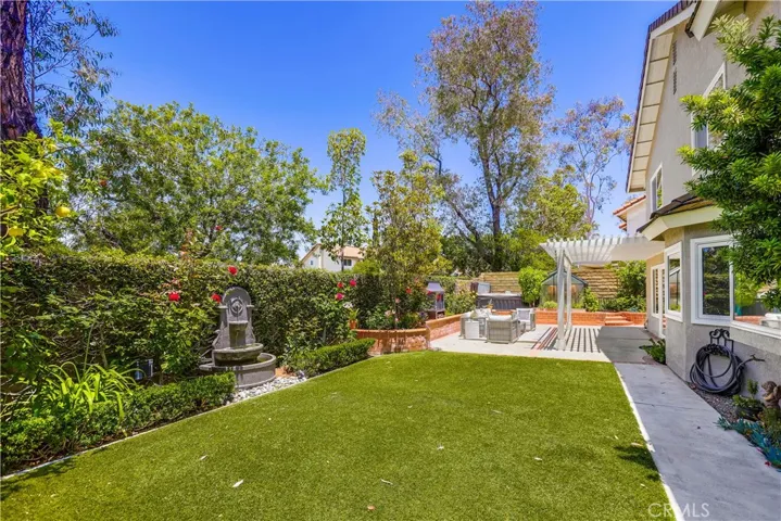 25011 Calle Madera, Lake Forest, California 92630
