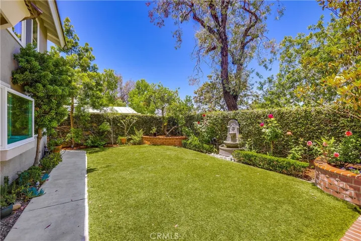 25011 Calle Madera, Lake Forest, California 92630