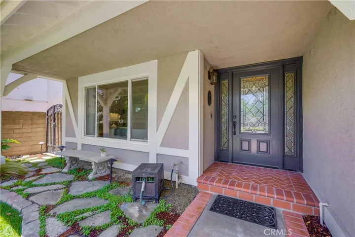 25011 Calle Madera, Lake Forest, California 92630