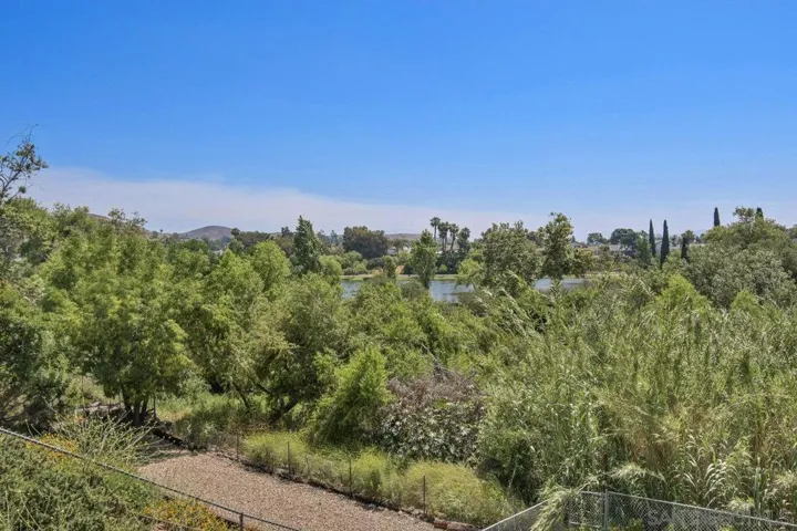 9633 Pebble Beach Dr, Santee, California 92071