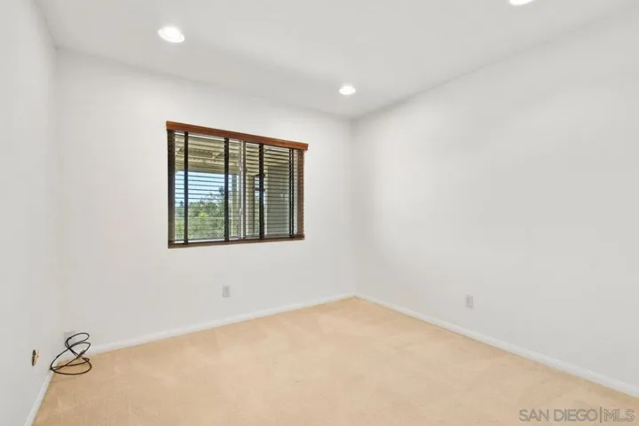 9633 Pebble Beach Dr, Santee, California 92071
