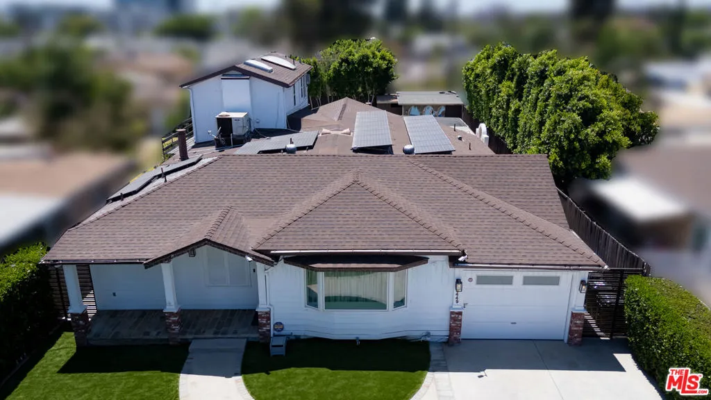 6449 Radford Avenue, North Hollywood, California 91606 home-pic-60