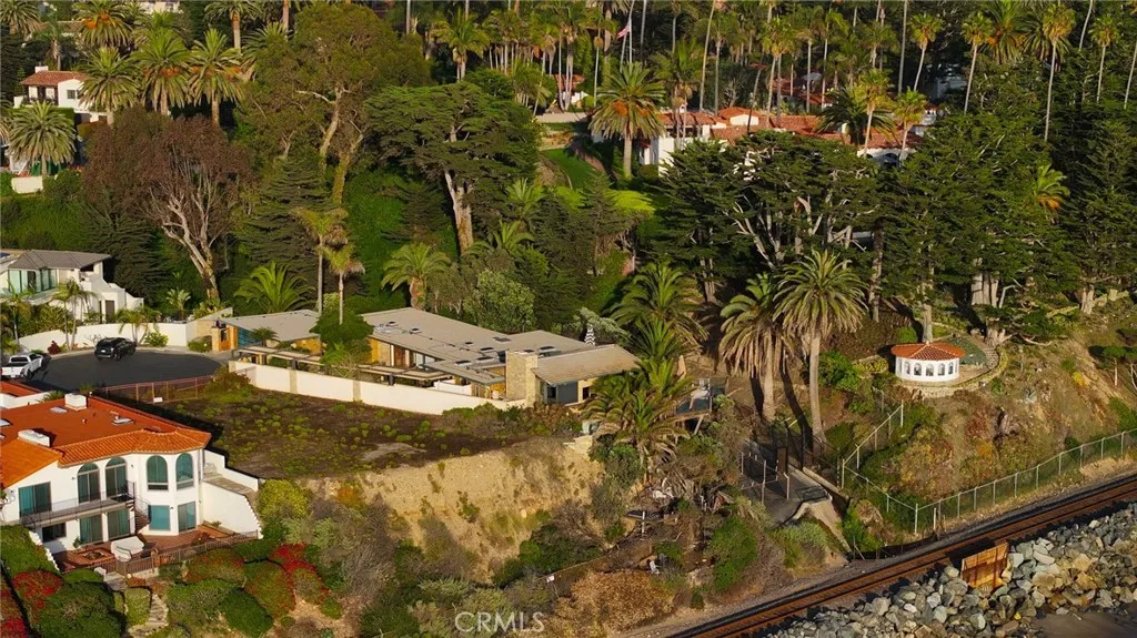 405 Calle Alicia, San Clemente, California 92672 home-pic-9