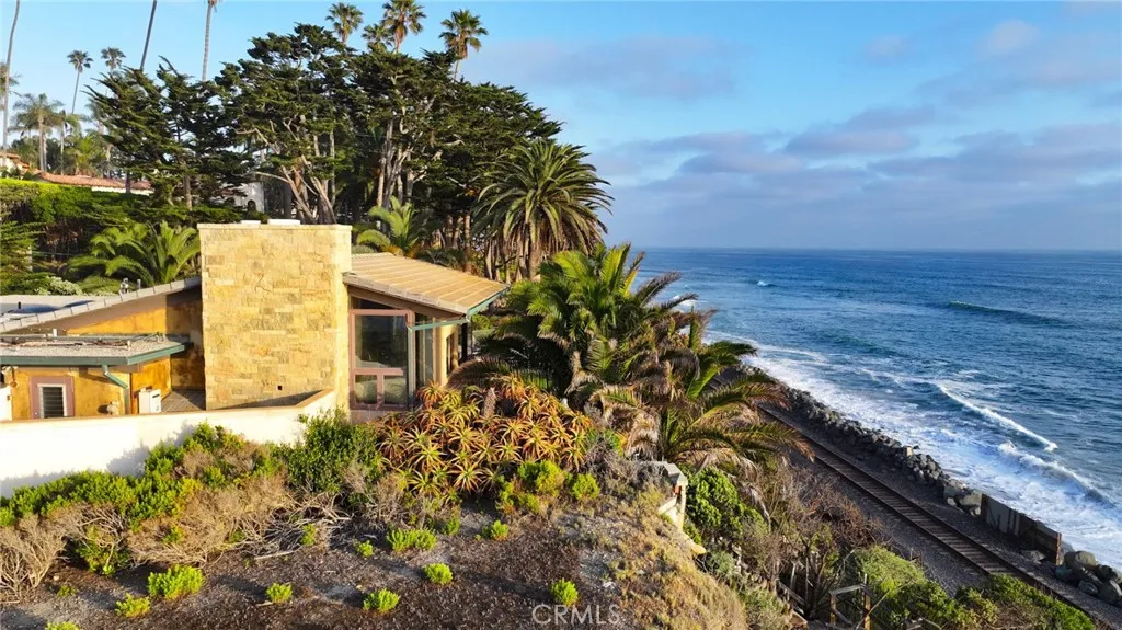405 Calle Alicia, San Clemente, California 92672 home-pic-2