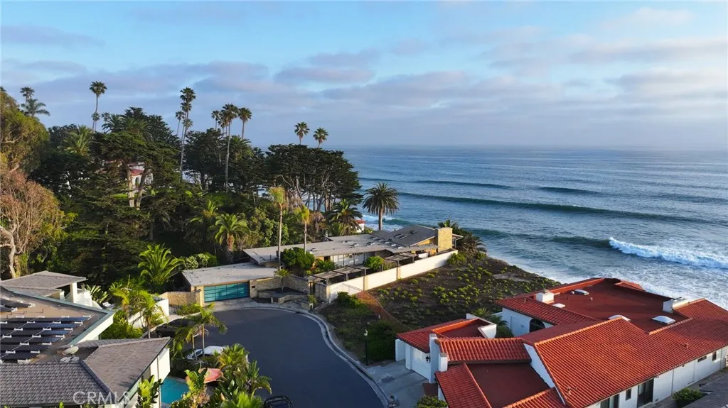 405 Calle Alicia, San Clemente, California 92672 home-pic-3