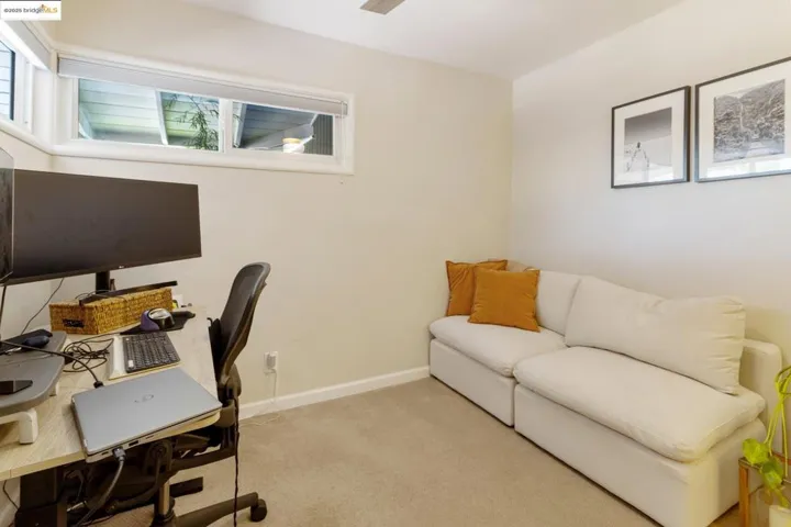 2041 Hidden Valley Dr, Santa Rosa, California 95404