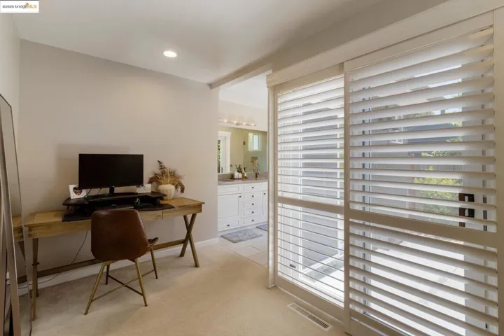 2041 Hidden Valley Dr, Santa Rosa, California 95404