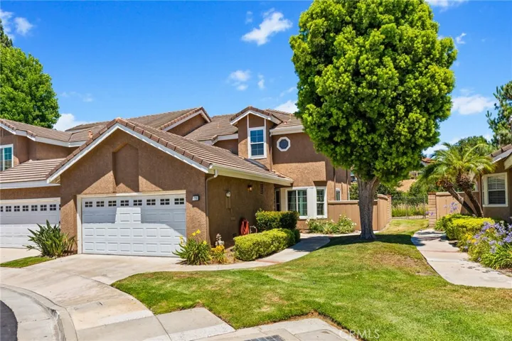 710 S Tourmaline Court, Anaheim Hills, California 92807