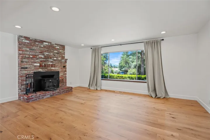 1620 Deerwood Drive, Ukiah, California 95482