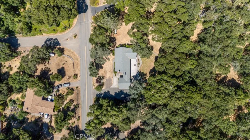 1620 Deerwood Drive, Ukiah, California 95482