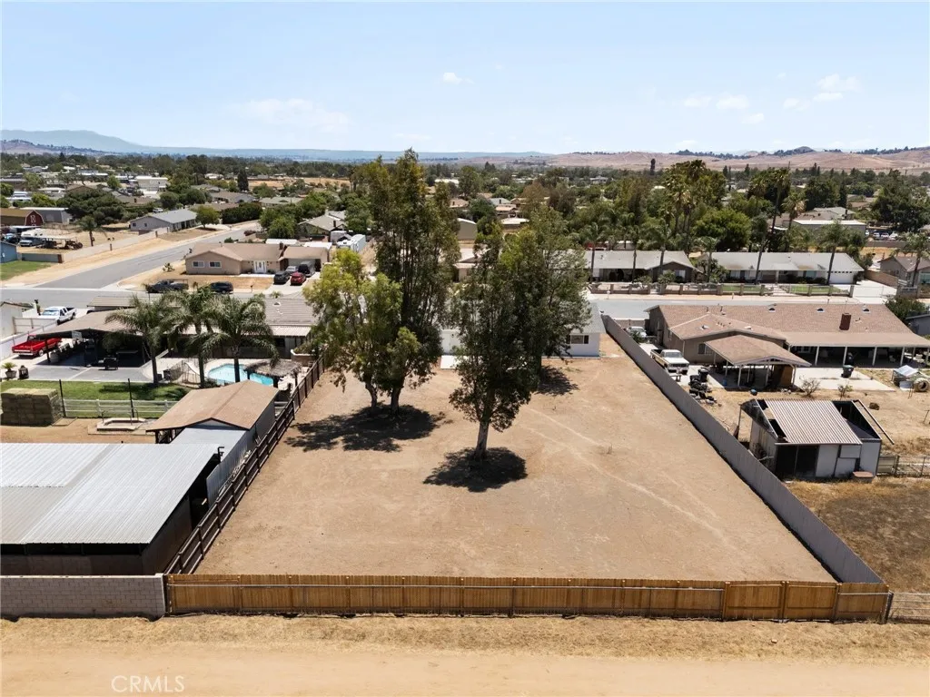 11187 58th Street, Jurupa Valley, California 91752 home-pic-4