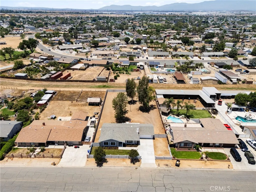 11187 58th Street, Jurupa Valley, California 91752 home-pic-7