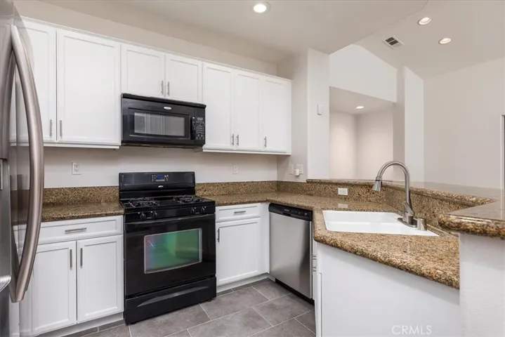 27569 Viridian Street 1, Murrieta, California 92562