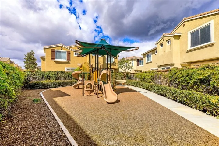 27569 Viridian Street 1, Murrieta, California 92562