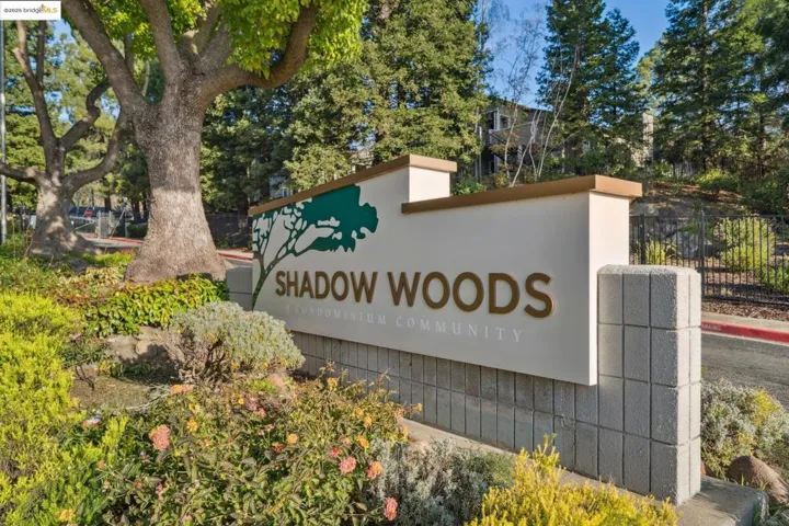 480 Canyon Oaks Dr G, Oakland, California 94605