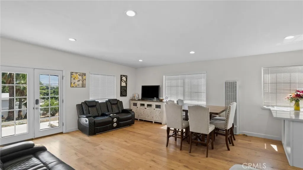 8035 Santa Rita Street, Corona, California 92881 home-pic-4
