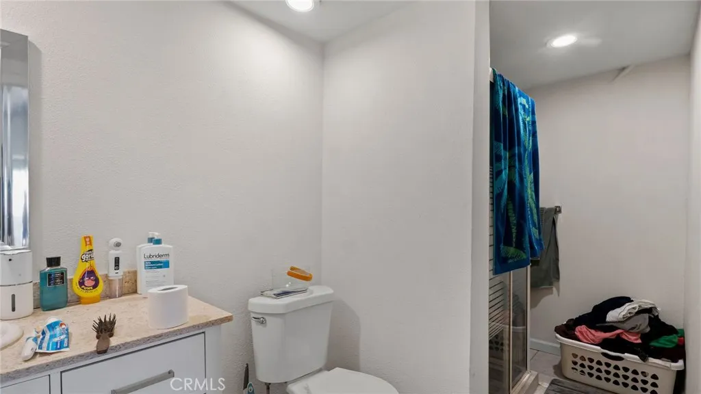 8035 Santa Rita Street, Corona, California 92881 home-pic-19