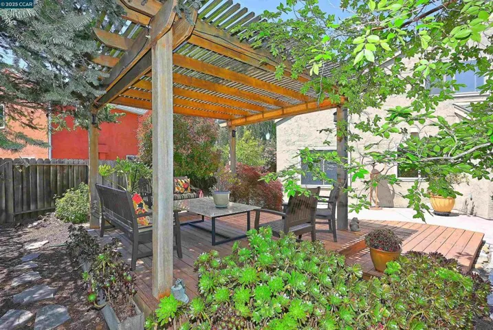 594 Morning Glory Dr, Benicia, California 94510