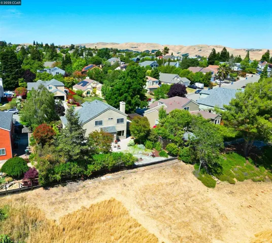 594 Morning Glory Dr, Benicia, California 94510