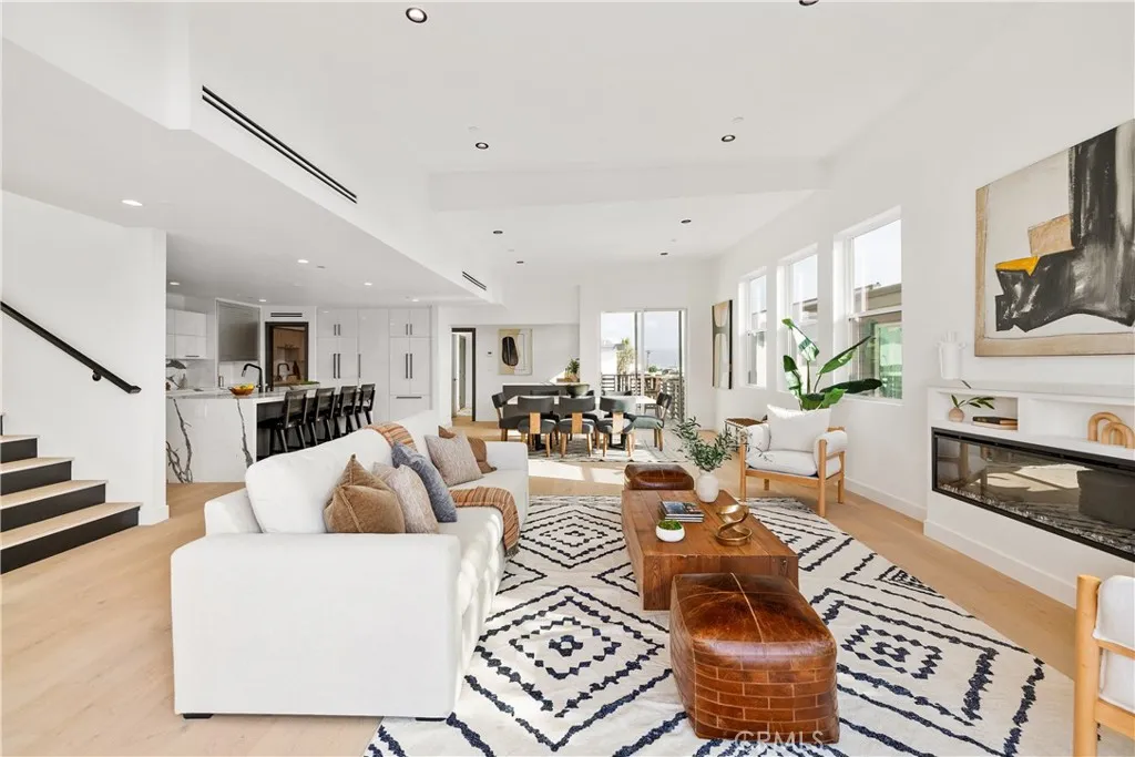 1022 17th Street, Hermosa Beach, California 90254 home-pic-11