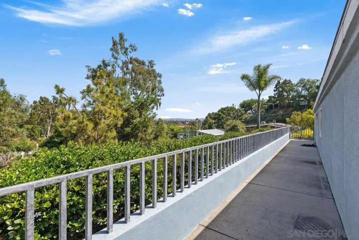4909 Pacifica Dr, San Diego, California 92109