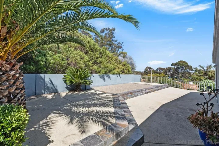 4909 Pacifica Dr, San Diego, California 92109