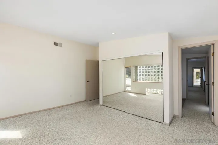 4909 Pacifica Dr, San Diego, California 92109