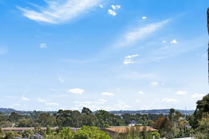 4909 Pacifica Dr, San Diego, California 92109