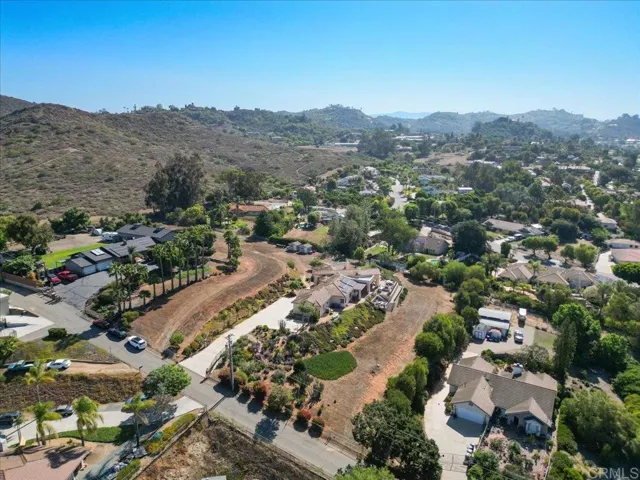 29861 Kirsten Lane, Vista, California 92084
