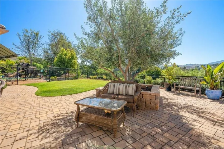 29861 Kirsten Lane, Vista, California 92084